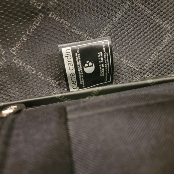 Luggage Set 3 cases MINT condition Pierre Cardin Premium Soft side Lightweight - Picture 11 of 16